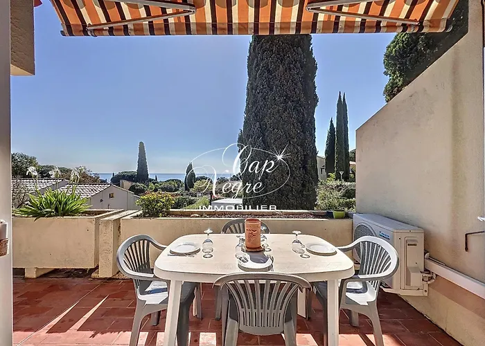 Apartman T2, 4 Personnes Terrasse Vue Avec Piscine A Pramousquier - *